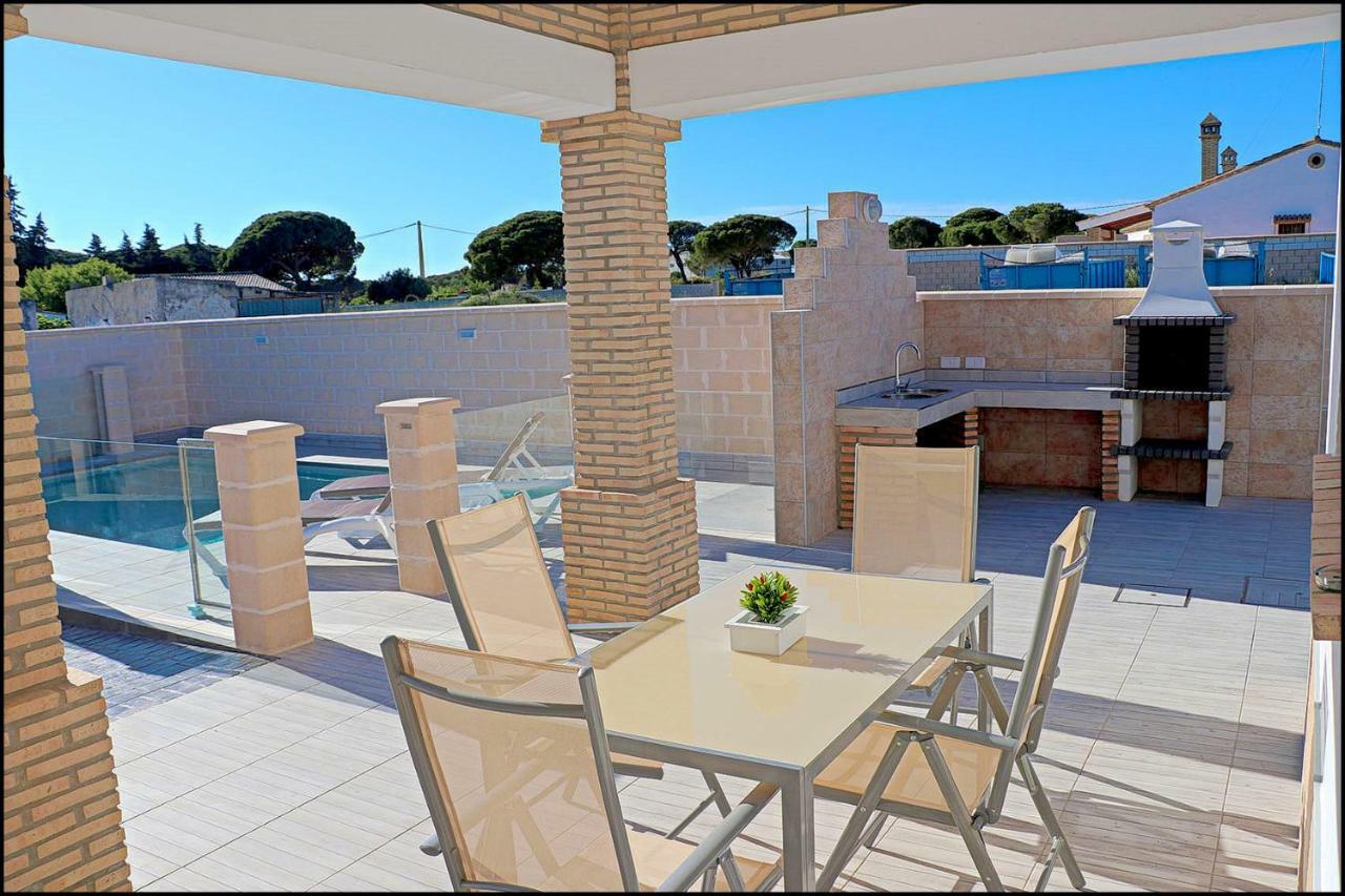 Chalet Peñuelas con piscina Conil De La Frontera Exterior foto